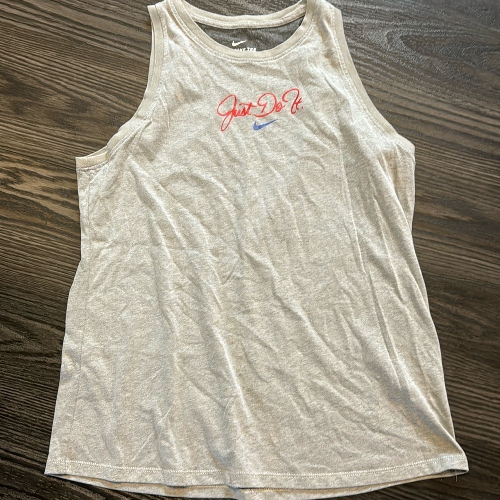 🍍NIKE DRI FIT TANK🍍SZ L